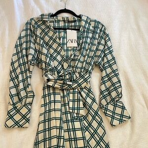 NWT Zara collar long sleeve midi dress with belt